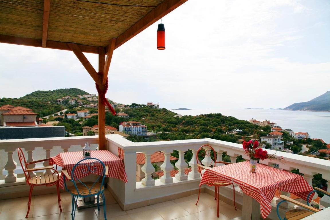 Duesler Evim Butik Otel Kas Exterior photo
