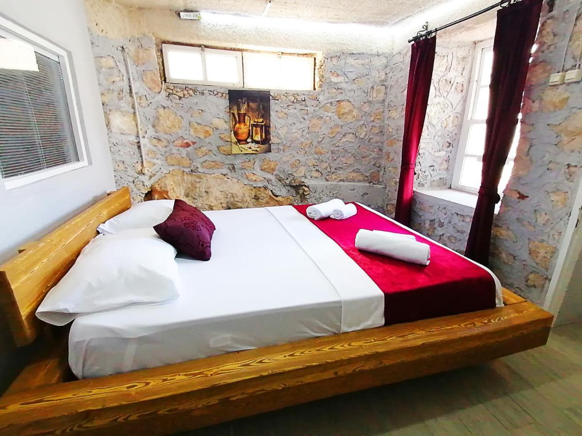 Duesler Evim Butik Otel Kas Exterior photo